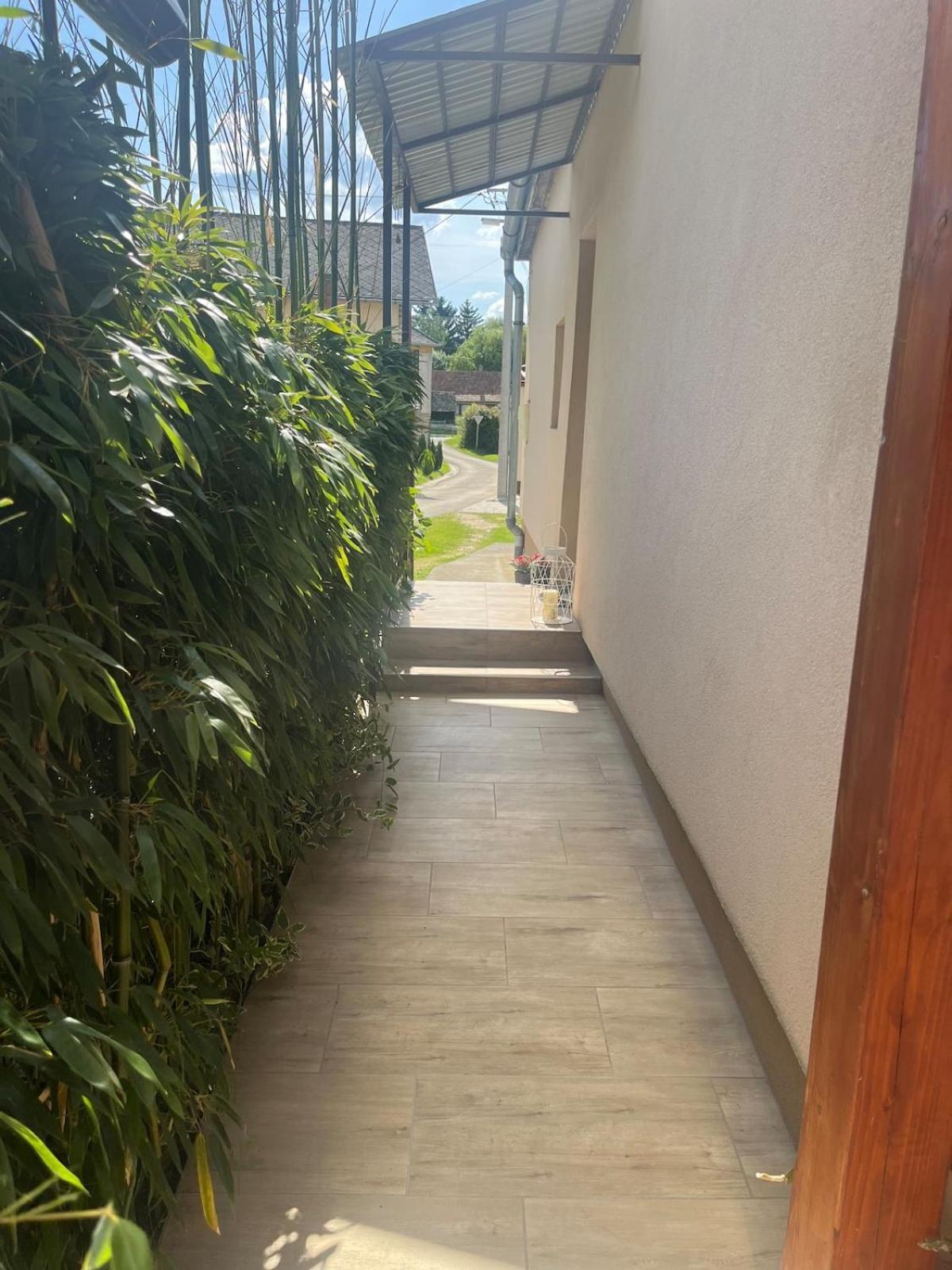 Appartamento Tejfeles Vendeghaz Porva Esterno foto